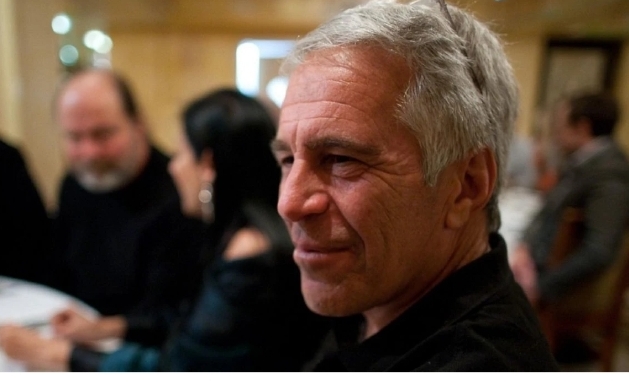 من الجزيرة المشؤومة إلى إمبراطورية الظل الرقمي كيف هندس إبستين صعود اليمين المتطرّف؟