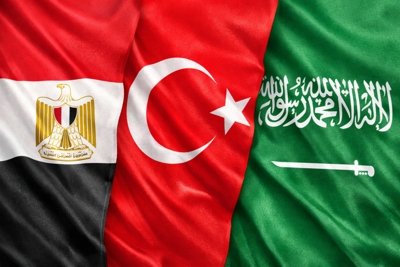 توافق تركي - مصري - سعودي على رفض الحرب على إيران