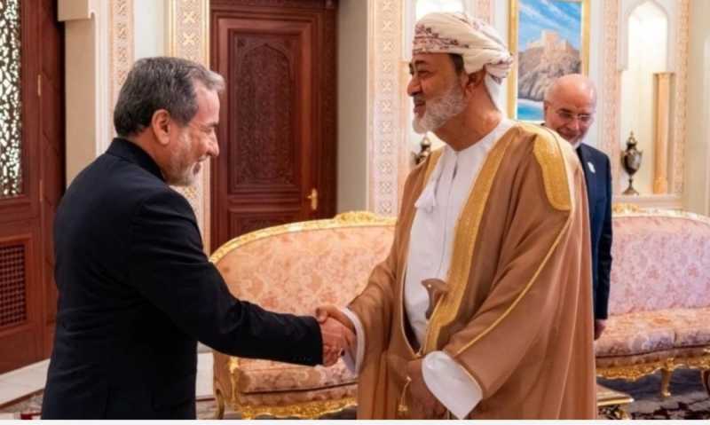 فضيحة نقص الذخائر تَكبر إيران - عمان «اتفاق هرمز» على السكة فضيحة نقص الذخائر تَكبر إيران - عمان «اتفاق هرمز» على السكة