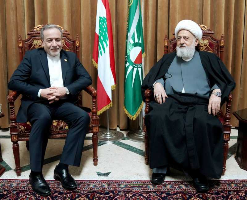 وزير الخارجية الإيراني يعقد عدة لقاءات في بيروت
