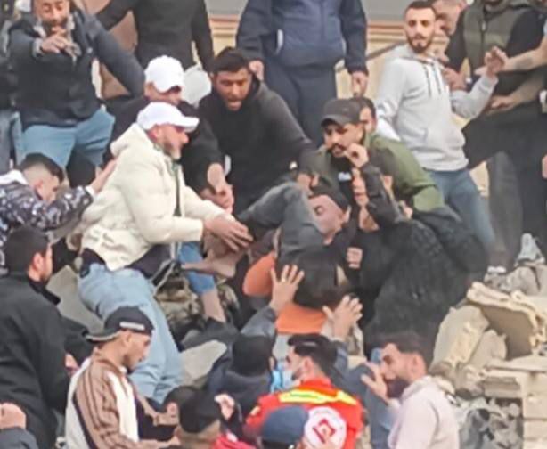  إنهيار مبنى في التبانة - طرابلس مؤلف من خمس طوابق 