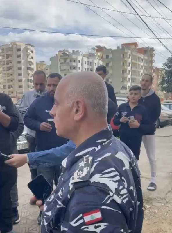 سكان في مبنى "كبارة" المهدّد بالانهيار في القبة يرفضون الإخلاء ومواجهة كلامية مع عناصر قوى