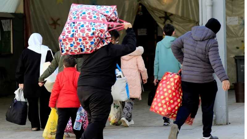 أولوية السلطة في زمن الحرب خيم «البيال» تزعج موسم الصيف!