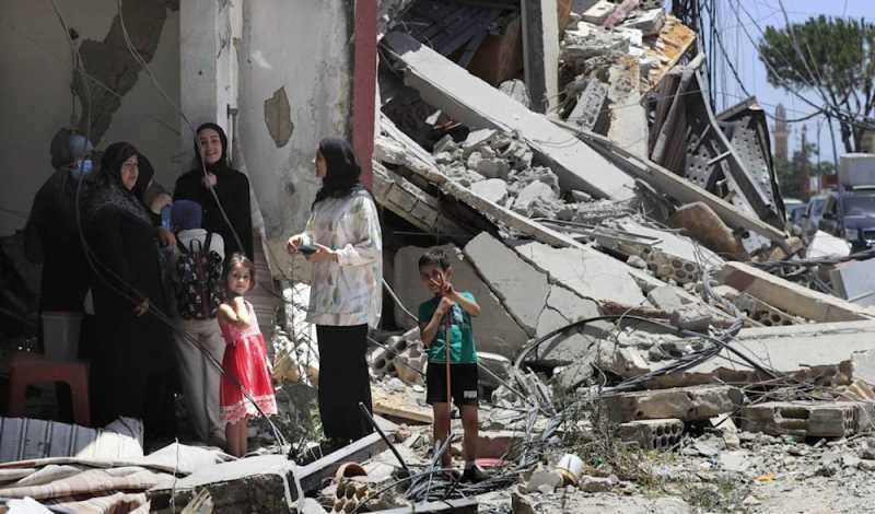 كتب الدكتور حسن احمد في موقع الميادين  المقاومة والفرصة.. بين البقاء والصمود أو الإبتلاع والتغريبة