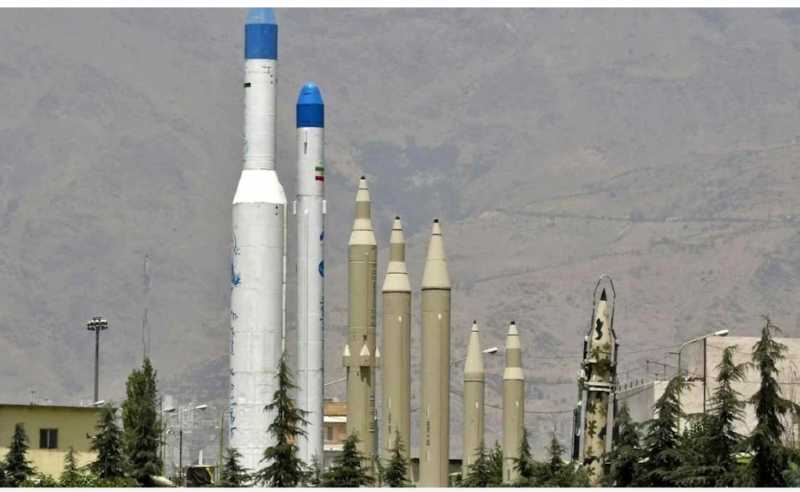 طهران تعيد تجهيز منصات الصواريخ تحسباً لضربة أميركية محتملة