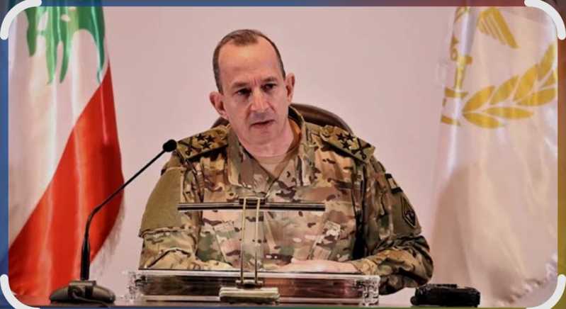 اجتماع قائد الجيش مع أركان القيادة وقادة الوحدات والأفواج العملانية