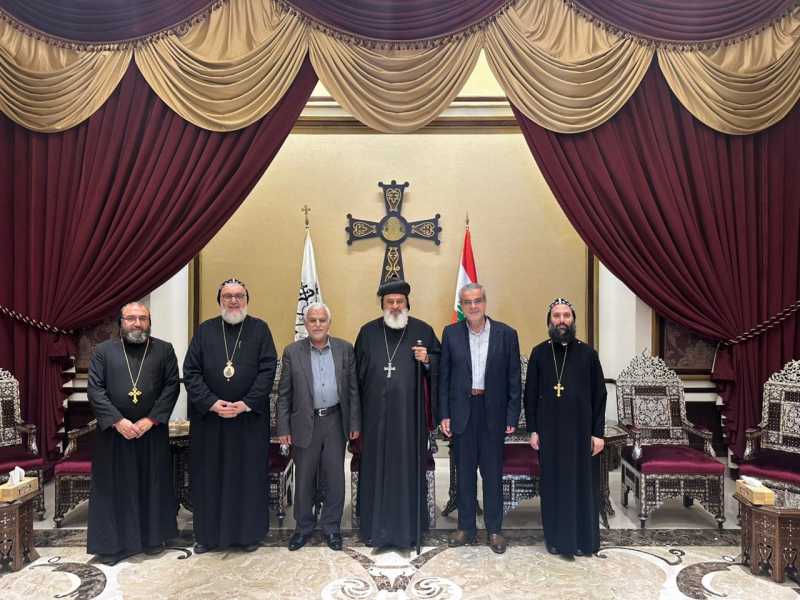 وفد من حزب الله يزور  البطريرك مار إغناطيوس أفرام الثاني 