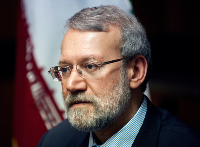 تحسباً للحرب واغتيال القادة.. خامنئي يكلف لاريجاني بإدارة إيران