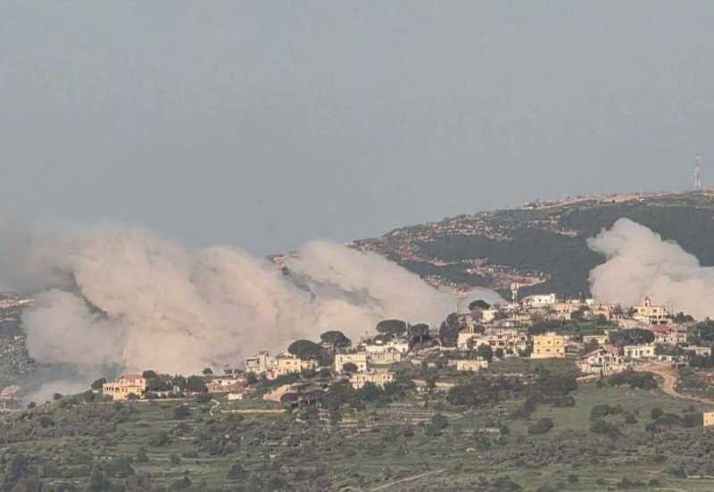 جيش الابادة الإسرائيلي إصابة 4 جنود ، بينهم جندي بجروح خطيرة ، وآخر بجروح متوسطة ؛ نتيجة حادث ميداني