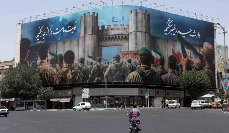 حرس الثورة أعددنا معسكرات أسرى لجنود العدو