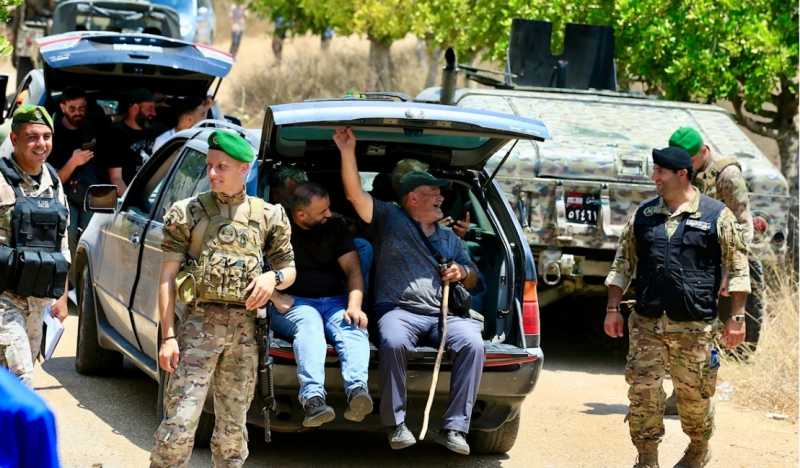قلق أوروبي حول لبنان استفراد أميركي وتعنت إسرائيلي وتهديد سوري «بروفة زوطر» السلطة تريد الجيش أداة قلق أوروبي حول لبنان استفراد أميركي وتعنت إسرائيلي وتهديد سوري «بروفة زوطر» السلطة تريد الجيش أداة