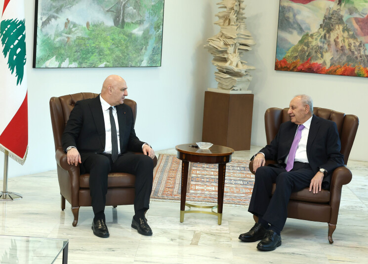 هل ينجح بري في «التطبيع» بين عون و«الحزب»؟