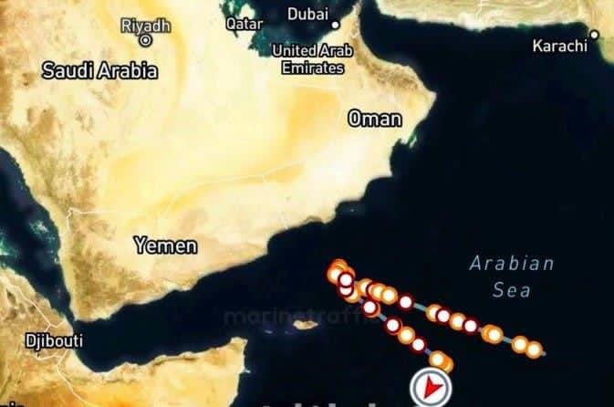 استهداف ناقلة نفط جديدة قرب السواحل اليمنية
