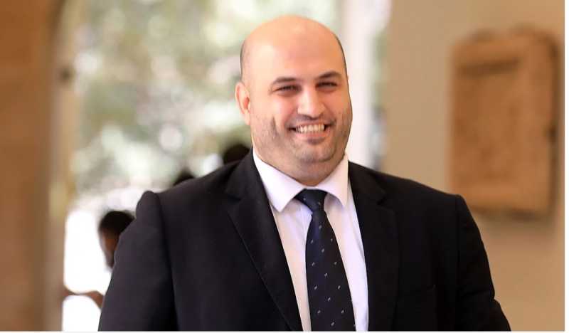 كارتيل الدواء يحوّل مراجعة علمية إلى حرب طائفية لبنان