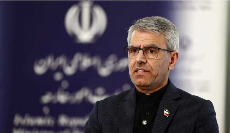 طهران تنفي مفاوضات مباشرة مع واشنطن وتؤكد استمرار التشاور مع عُمان بشأن هرمز