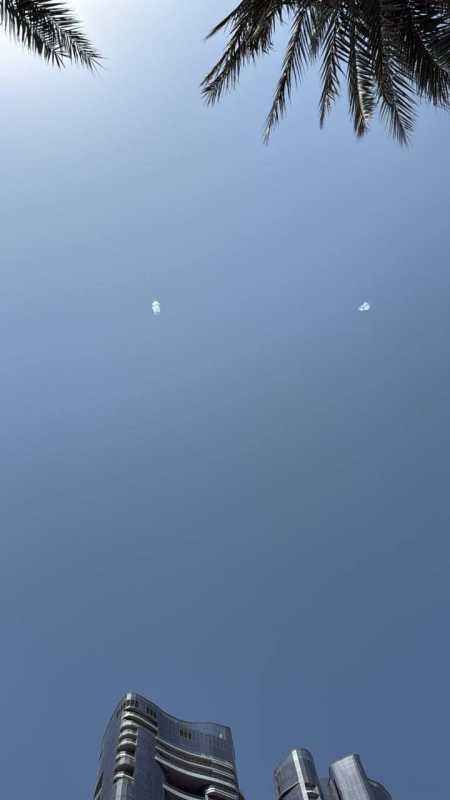 سرب مسير عملاق اطلق من ايران و العراق و اليمن في وقت واحد  أنصار الله (الحوثيون)  نعلن الانضمام الى 