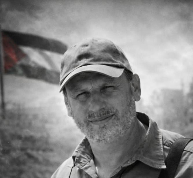 الجريح علي شعيب شهيدًا ...أولم يستشهد بعد؟