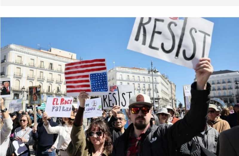 من أتلانتا إلى واشنطن... موجة احتجاجات ضد ترامب تتصاعد من أتلانتا إلى واشنطن... موجة احتجاجات ضد ترامب تتصاعد