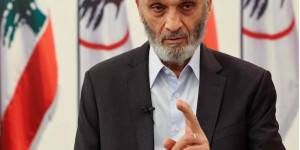 الحكيم يزايد على السعودية.. الأولوية لحصر السلاح!