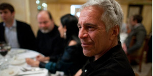 جيفري إبستين... شيطان «الموساد» الذي أغوى سياسيّي العالم