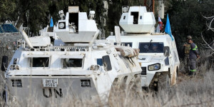 مسيّرة إسرائيلية تابعة لجيش الابادة الإسرائيلي تستهدف دورية لـ«اليونيفيل» بقنبلة صوتية