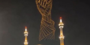 حشود مليونية في طهران تؤدي الصلاة على جثمان الشهيد السيد علي خامنئي