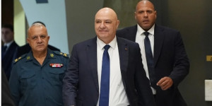 عون يرحّب ببقاء القوة البحرية الألمانية بعد انسحاب «اليونيفيل»