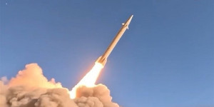 فايننشال تايمز: كيف تطلق إيران صوا ريخها رغم حـ.ــرب تشلّ أي جيش؟ 