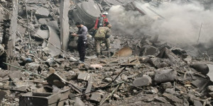 صحيفة يديعوت أحرونوت العبرية عن نائب قائد السرب 123: جهود الإنقاذ في جنوب لبنان خطرة ومعقدة للغاية، جنوب لبنان مليء