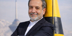 عراقجي: إيران لا تسعى للحرب لكنها مستعدة «إذا فُرضت عليها»  والقوة ضرورة ملحة لنا ونلتزم بتوجيهات الامام الخامنئي