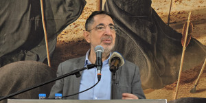 الحاج حسن: المفاوضات المباشرة مع إسرائيل خيار خاطئ سيقود إلى مأزق والمقاومة بألف خير