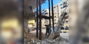 1.2 مليون متر مكعب من ركام الحرب إلى «الكوستا برافا»