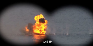 التلفزيون الإيراني:  المرحلة الأولى من مناورات القوة البحرية لحرس الثورة شملت استخدام أسلحة استراتيجية في الجزر الثلاث.