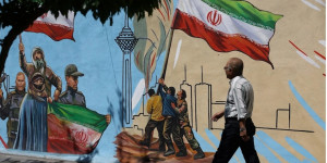 طهران تحذر تل أبيب: لدينا حسابات لم تكتمل بعد... ومخازن صواريخنا سليمة