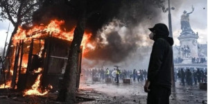 مجلس الشيوخ الفرنسي يبدأ غداً مناقشة مشروع قانون «المخربون يدفعون»