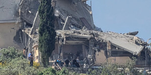 عاجل  جيش العدو الاسرائيلي: اسقاط مسيرة جنوب لبنان بصاروخ ارض جو اطلقه حزب الله