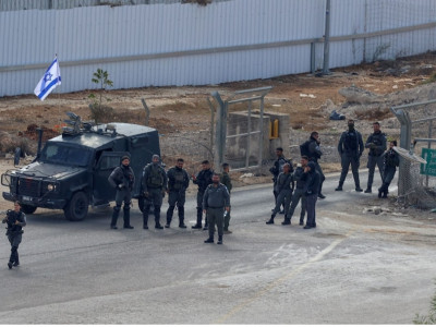 «القسام» تسلّم 20 أسيراً إسرائيلياً...وترامب يتبجّح في تل أبيب «القسام» تسلّم 20 أسيراً إسرائيلياً...وترامب يتبجّح في تل أبيب