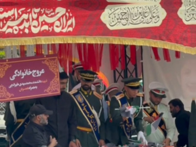 مراسم دفن قادة “الاقتدار الوطني” في إيران بحضور رسمي وشعبي واسع مراسم دفن قادة “الاقتدار الوطني” في إيران بحضور رسمي وشعبي واسع